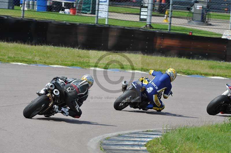 Motorcycle action photographs;Rockingham;Rockingham photographs;Trackday digital images;event digital images;eventdigitalimages;no limits trackday;peter wileman photography;rockingham corby northamptonshire;trackday;trackday photos