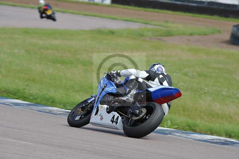Motorcycle action photographs;Rockingham;Rockingham photographs;Trackday digital images;event digital images;eventdigitalimages;no limits trackday;peter wileman photography;rockingham corby northamptonshire;trackday;trackday photos