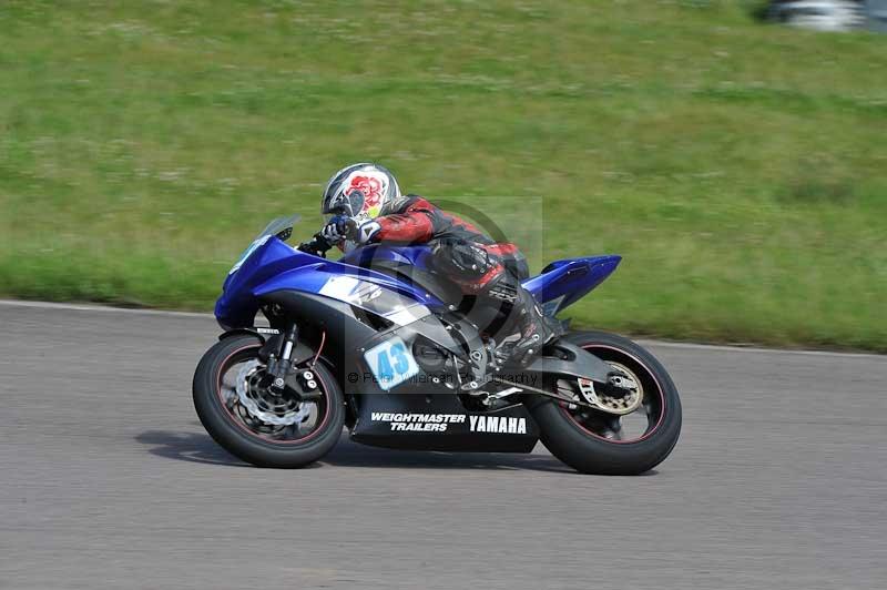 Motorcycle action photographs;Rockingham;Rockingham photographs;Trackday digital images;event digital images;eventdigitalimages;no limits trackday;peter wileman photography;rockingham corby northamptonshire;trackday;trackday photos