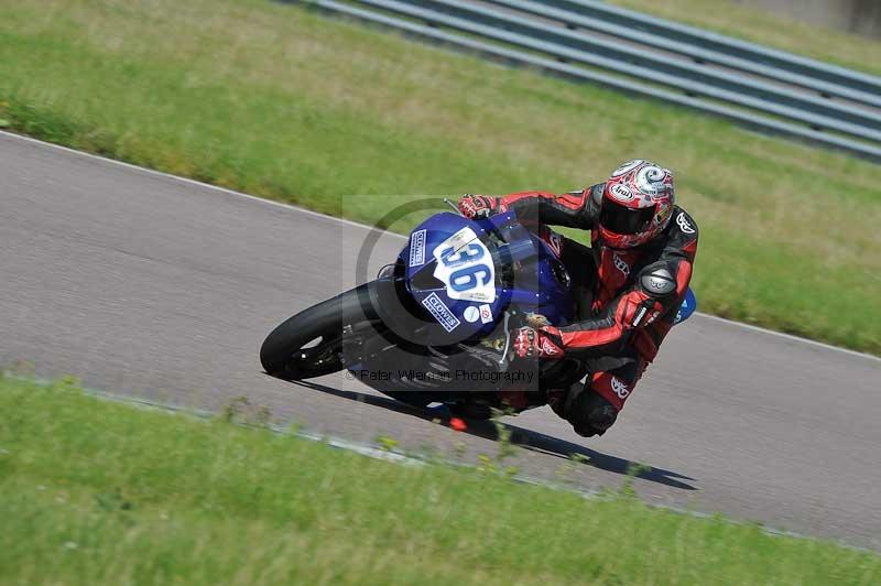 Motorcycle action photographs;Rockingham;Rockingham photographs;Trackday digital images;event digital images;eventdigitalimages;no limits trackday;peter wileman photography;rockingham corby northamptonshire;trackday;trackday photos