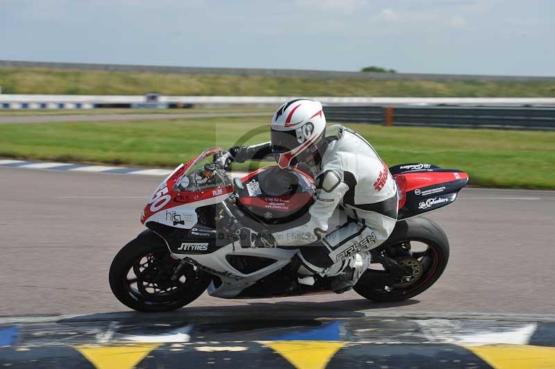 Motorcycle action photographs;Rockingham;Rockingham photographs;Trackday digital images;event digital images;eventdigitalimages;no limits trackday;peter wileman photography;rockingham corby northamptonshire;trackday;trackday photos