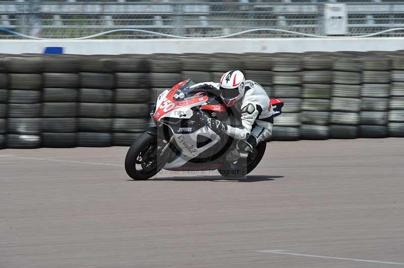 Motorcycle action photographs;Rockingham;Rockingham photographs;Trackday digital images;event digital images;eventdigitalimages;no limits trackday;peter wileman photography;rockingham corby northamptonshire;trackday;trackday photos