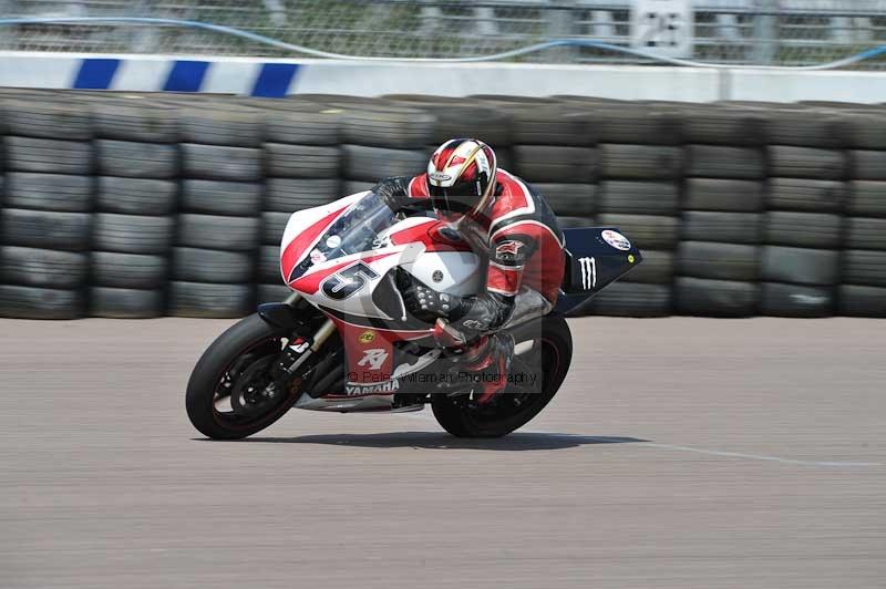 Motorcycle action photographs;Rockingham;Rockingham photographs;Trackday digital images;event digital images;eventdigitalimages;no limits trackday;peter wileman photography;rockingham corby northamptonshire;trackday;trackday photos