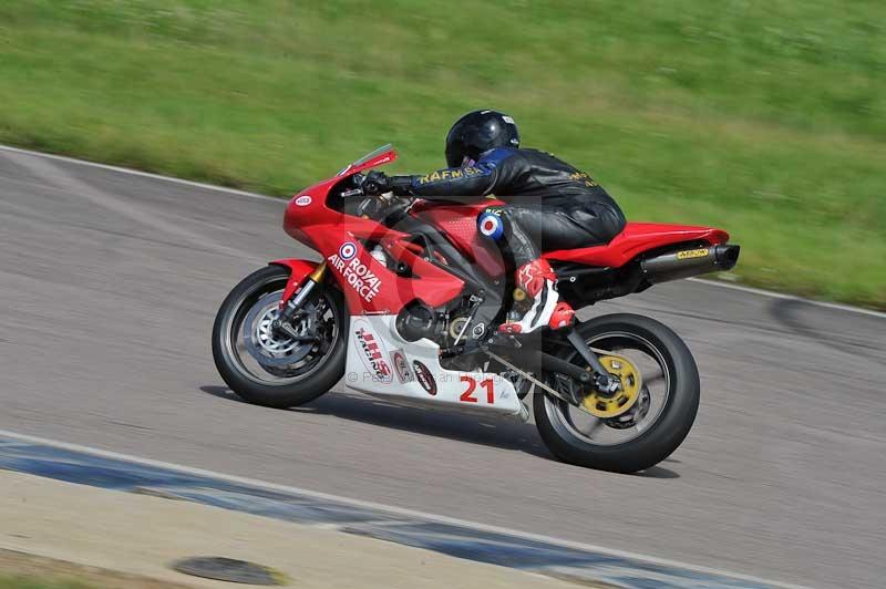 Motorcycle action photographs;Rockingham;Rockingham photographs;Trackday digital images;event digital images;eventdigitalimages;no limits trackday;peter wileman photography;rockingham corby northamptonshire;trackday;trackday photos