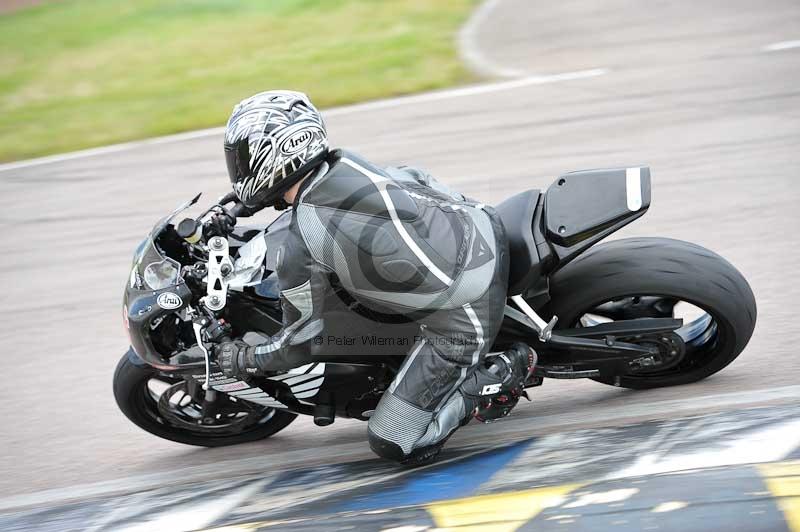 Motorcycle action photographs;Rockingham;Rockingham photographs;Trackday digital images;event digital images;eventdigitalimages;no limits trackday;peter wileman photography;rockingham corby northamptonshire;trackday;trackday photos