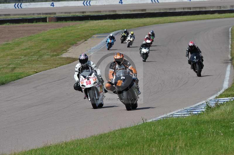 Motorcycle action photographs;Rockingham;Rockingham photographs;Trackday digital images;event digital images;eventdigitalimages;no limits trackday;peter wileman photography;rockingham corby northamptonshire;trackday;trackday photos