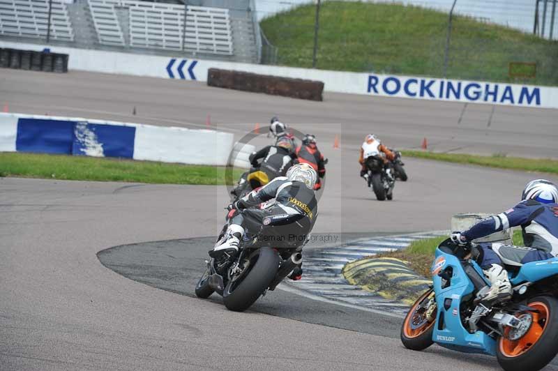 Motorcycle action photographs;Rockingham;Rockingham photographs;Trackday digital images;event digital images;eventdigitalimages;no limits trackday;peter wileman photography;rockingham corby northamptonshire;trackday;trackday photos