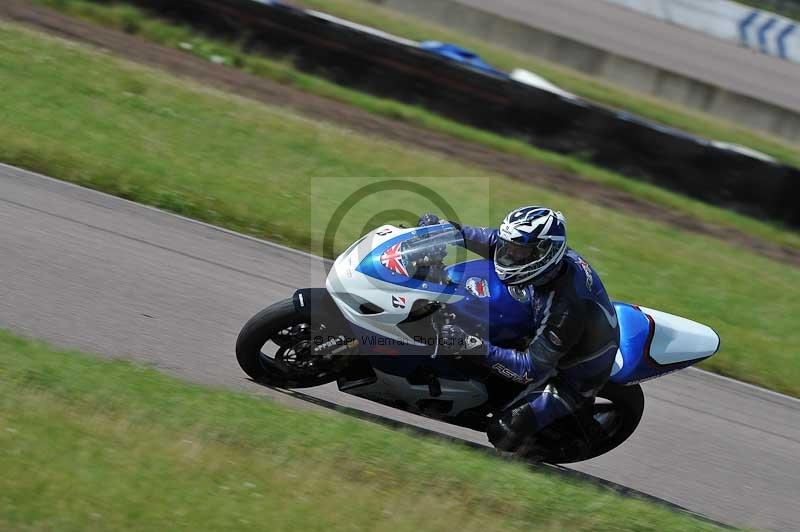 Motorcycle action photographs;Rockingham;Rockingham photographs;Trackday digital images;event digital images;eventdigitalimages;no limits trackday;peter wileman photography;rockingham corby northamptonshire;trackday;trackday photos