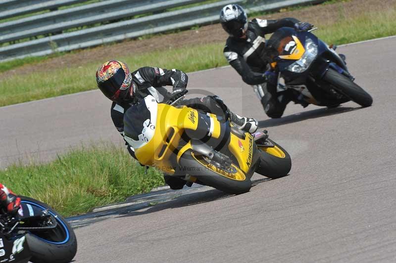 Motorcycle action photographs;Rockingham;Rockingham photographs;Trackday digital images;event digital images;eventdigitalimages;no limits trackday;peter wileman photography;rockingham corby northamptonshire;trackday;trackday photos