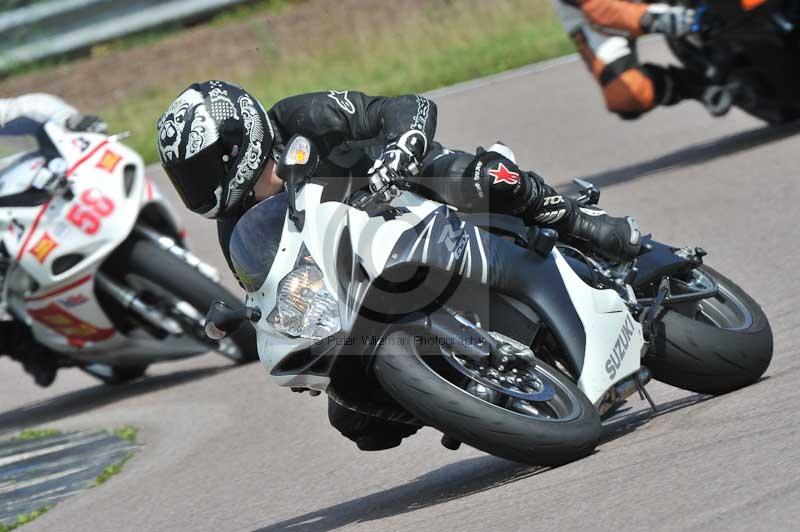 Motorcycle action photographs;Rockingham;Rockingham photographs;Trackday digital images;event digital images;eventdigitalimages;no limits trackday;peter wileman photography;rockingham corby northamptonshire;trackday;trackday photos