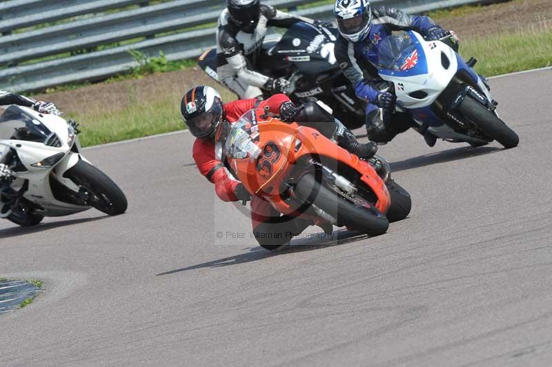 Motorcycle action photographs;Rockingham;Rockingham photographs;Trackday digital images;event digital images;eventdigitalimages;no limits trackday;peter wileman photography;rockingham corby northamptonshire;trackday;trackday photos