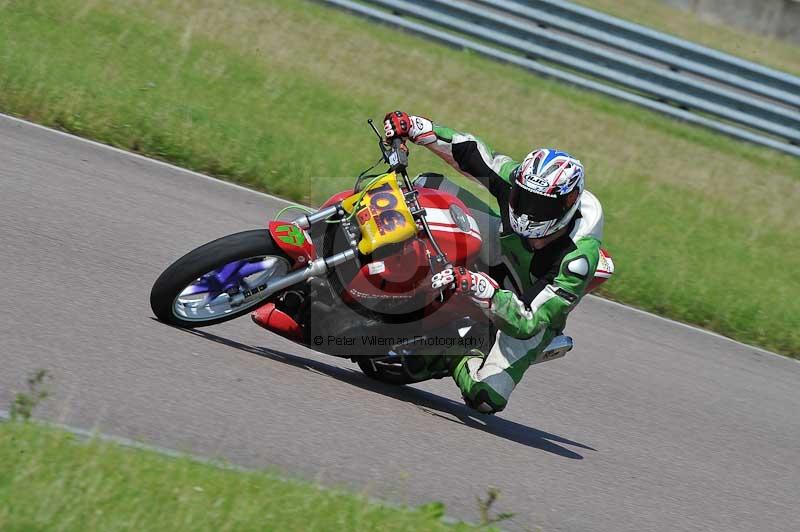 Motorcycle action photographs;Rockingham;Rockingham photographs;Trackday digital images;event digital images;eventdigitalimages;no limits trackday;peter wileman photography;rockingham corby northamptonshire;trackday;trackday photos