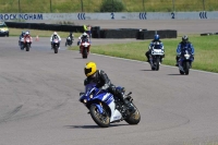 NOVICE BLUE/WHITE BIKES