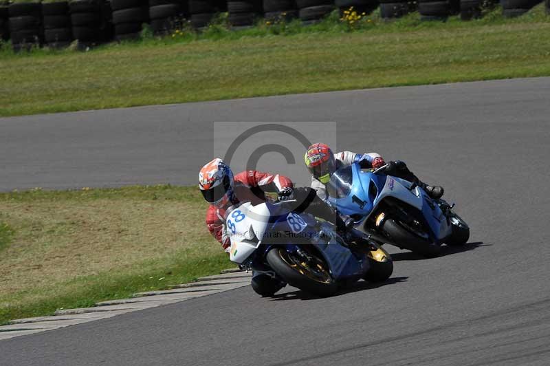 Rockingham no limits trackday;enduro digital images;event digital images;eventdigitalimages;no limits trackdays;peter wileman photography;racing digital images;rockingham raceway northamptonshire;rockingham trackday photographs;trackday digital images;trackday photos