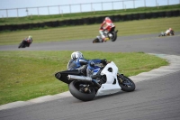 Rockingham-no-limits-trackday;enduro-digital-images;event-digital-images;eventdigitalimages;no-limits-trackdays;peter-wileman-photography;racing-digital-images;rockingham-raceway-northamptonshire;rockingham-trackday-photographs;trackday-digital-images;trackday-photos