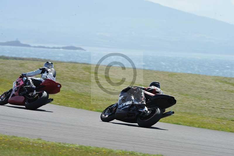 anglesey no limits trackday;anglesey photographs;anglesey trackday photographs;enduro digital images;event digital images;eventdigitalimages;no limits trackdays;peter wileman photography;racing digital images;trac mon;trackday digital images;trackday photos;ty croes