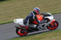 anglesey-no-limits-trackday;anglesey-photographs;anglesey-trackday-photographs;enduro-digital-images;event-digital-images;eventdigitalimages;no-limits-trackdays;peter-wileman-photography;racing-digital-images;trac-mon;trackday-digital-images;trackday-photos;ty-croes