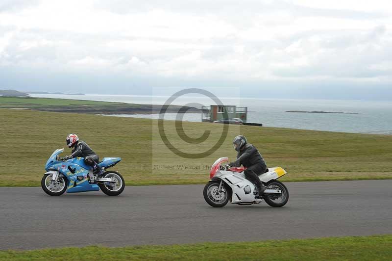 anglesey no limits trackday;anglesey photographs;anglesey trackday photographs;enduro digital images;event digital images;eventdigitalimages;no limits trackdays;peter wileman photography;racing digital images;trac mon;trackday digital images;trackday photos;ty croes