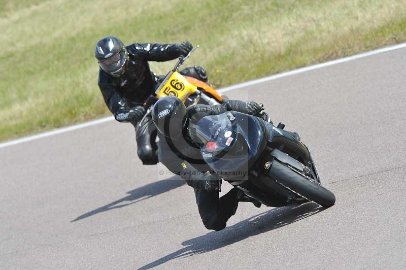 Rockingham no limits trackday;enduro digital images;event digital images;eventdigitalimages;no limits trackdays;peter wileman photography;racing digital images;rockingham raceway northamptonshire;rockingham trackday photographs;trackday digital images;trackday photos