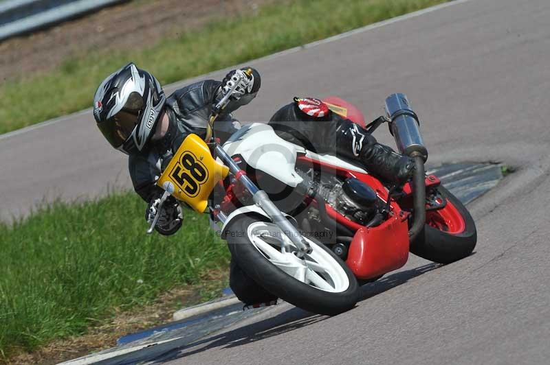 Rockingham no limits trackday;enduro digital images;event digital images;eventdigitalimages;no limits trackdays;peter wileman photography;racing digital images;rockingham raceway northamptonshire;rockingham trackday photographs;trackday digital images;trackday photos