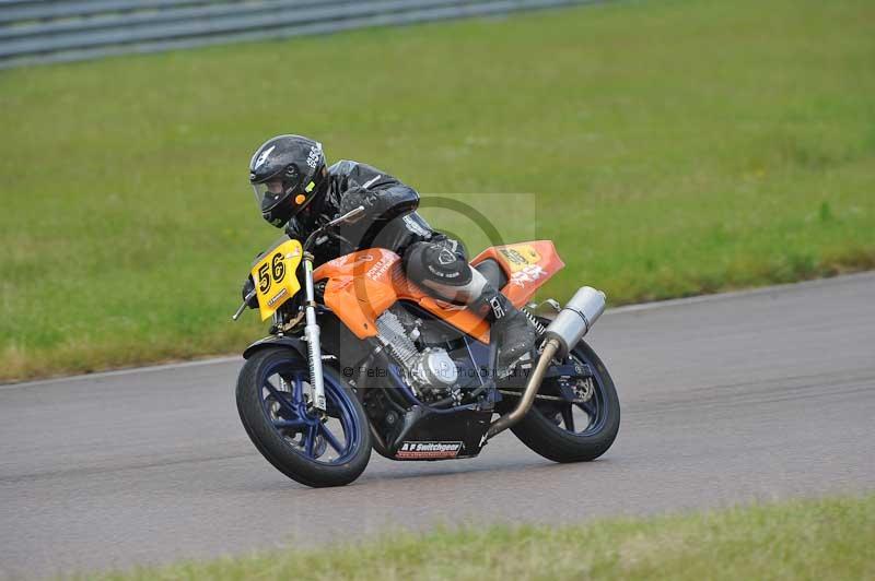 Rockingham no limits trackday;enduro digital images;event digital images;eventdigitalimages;no limits trackdays;peter wileman photography;racing digital images;rockingham raceway northamptonshire;rockingham trackday photographs;trackday digital images;trackday photos