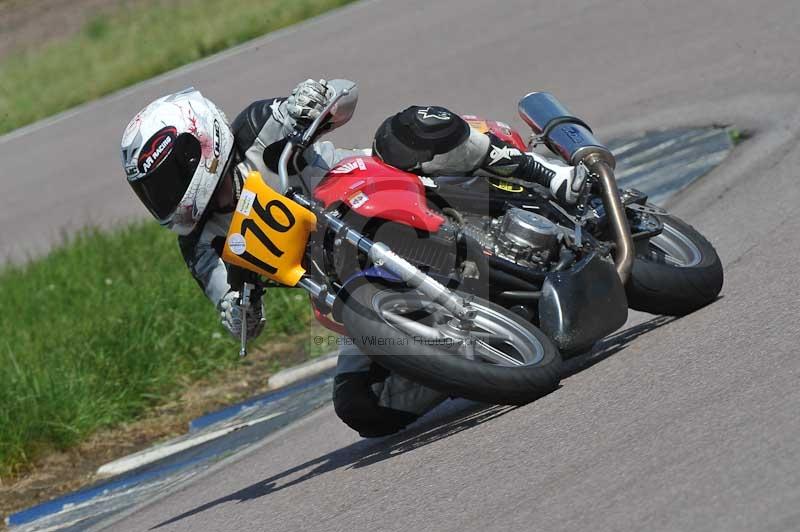 Rockingham no limits trackday;enduro digital images;event digital images;eventdigitalimages;no limits trackdays;peter wileman photography;racing digital images;rockingham raceway northamptonshire;rockingham trackday photographs;trackday digital images;trackday photos