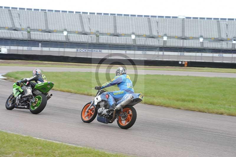 Rockingham no limits trackday;enduro digital images;event digital images;eventdigitalimages;no limits trackdays;peter wileman photography;racing digital images;rockingham raceway northamptonshire;rockingham trackday photographs;trackday digital images;trackday photos