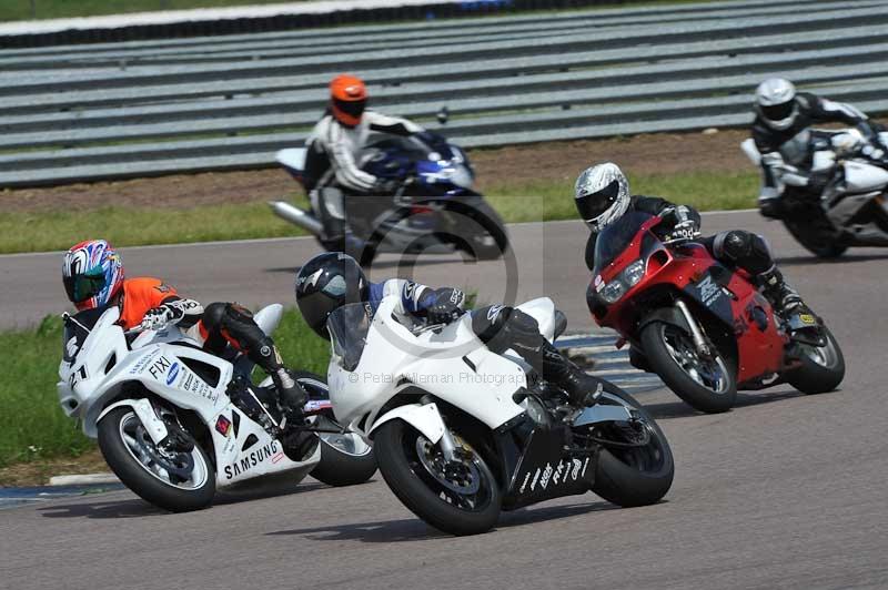 Rockingham no limits trackday;enduro digital images;event digital images;eventdigitalimages;no limits trackdays;peter wileman photography;racing digital images;rockingham raceway northamptonshire;rockingham trackday photographs;trackday digital images;trackday photos
