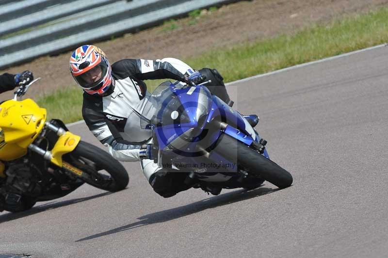 Rockingham no limits trackday;enduro digital images;event digital images;eventdigitalimages;no limits trackdays;peter wileman photography;racing digital images;rockingham raceway northamptonshire;rockingham trackday photographs;trackday digital images;trackday photos