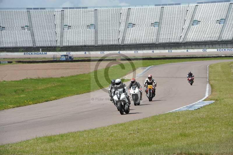 Rockingham no limits trackday;enduro digital images;event digital images;eventdigitalimages;no limits trackdays;peter wileman photography;racing digital images;rockingham raceway northamptonshire;rockingham trackday photographs;trackday digital images;trackday photos