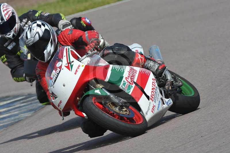 Rockingham no limits trackday;enduro digital images;event digital images;eventdigitalimages;no limits trackdays;peter wileman photography;racing digital images;rockingham raceway northamptonshire;rockingham trackday photographs;trackday digital images;trackday photos