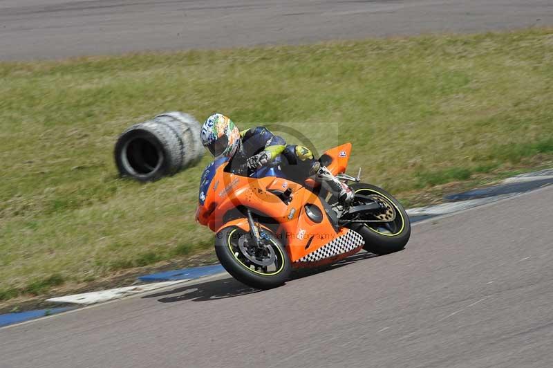 Rockingham no limits trackday;enduro digital images;event digital images;eventdigitalimages;no limits trackdays;peter wileman photography;racing digital images;rockingham raceway northamptonshire;rockingham trackday photographs;trackday digital images;trackday photos
