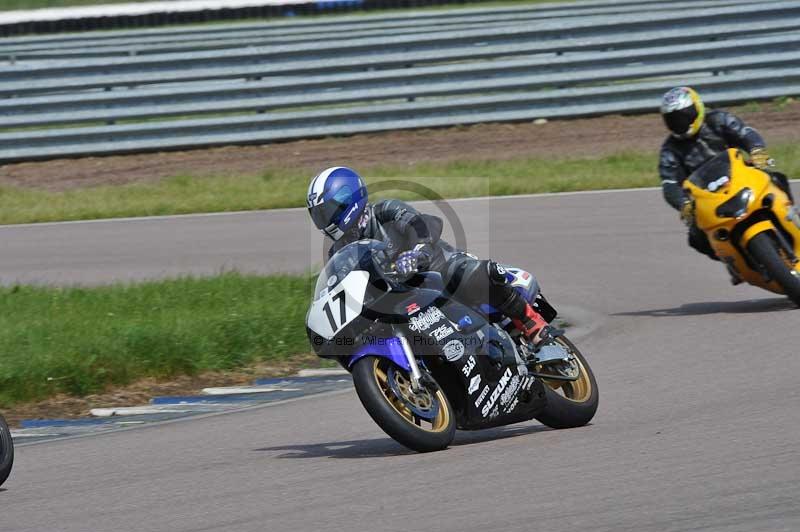 Rockingham no limits trackday;enduro digital images;event digital images;eventdigitalimages;no limits trackdays;peter wileman photography;racing digital images;rockingham raceway northamptonshire;rockingham trackday photographs;trackday digital images;trackday photos