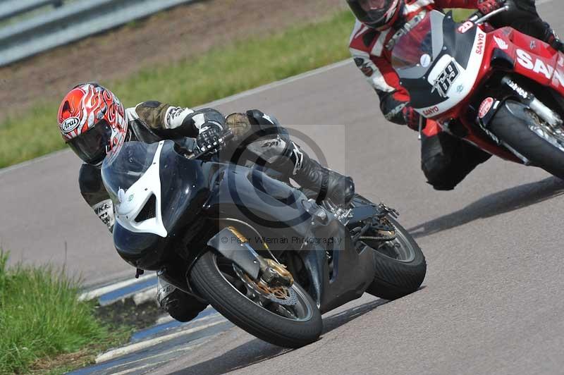 Rockingham no limits trackday;enduro digital images;event digital images;eventdigitalimages;no limits trackdays;peter wileman photography;racing digital images;rockingham raceway northamptonshire;rockingham trackday photographs;trackday digital images;trackday photos