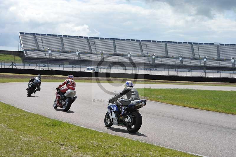 Rockingham no limits trackday;enduro digital images;event digital images;eventdigitalimages;no limits trackdays;peter wileman photography;racing digital images;rockingham raceway northamptonshire;rockingham trackday photographs;trackday digital images;trackday photos