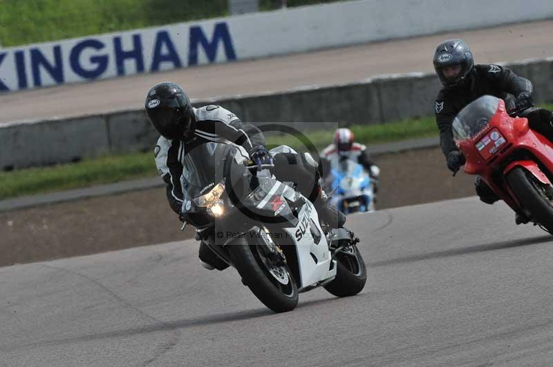 Rockingham no limits trackday;enduro digital images;event digital images;eventdigitalimages;no limits trackdays;peter wileman photography;racing digital images;rockingham raceway northamptonshire;rockingham trackday photographs;trackday digital images;trackday photos