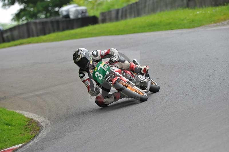 cadwell no limits trackday;cadwell park;cadwell park photographs;cadwell trackday photographs;enduro digital images;event digital images;eventdigitalimages;no limits trackdays;peter wileman photography;racing digital images;trackday digital images;trackday photos