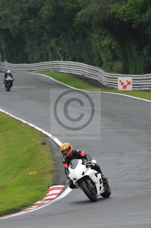 enduro digital images;event digital images;eventdigitalimages;no limits trackdays;oulton no limits trackday;oulton park cheshire;oulton trackday photographs;peter wileman photography;racing digital images;trackday digital images;trackday photos