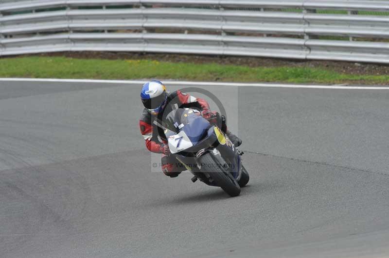 enduro digital images;event digital images;eventdigitalimages;no limits trackdays;oulton no limits trackday;oulton park cheshire;oulton trackday photographs;peter wileman photography;racing digital images;trackday digital images;trackday photos