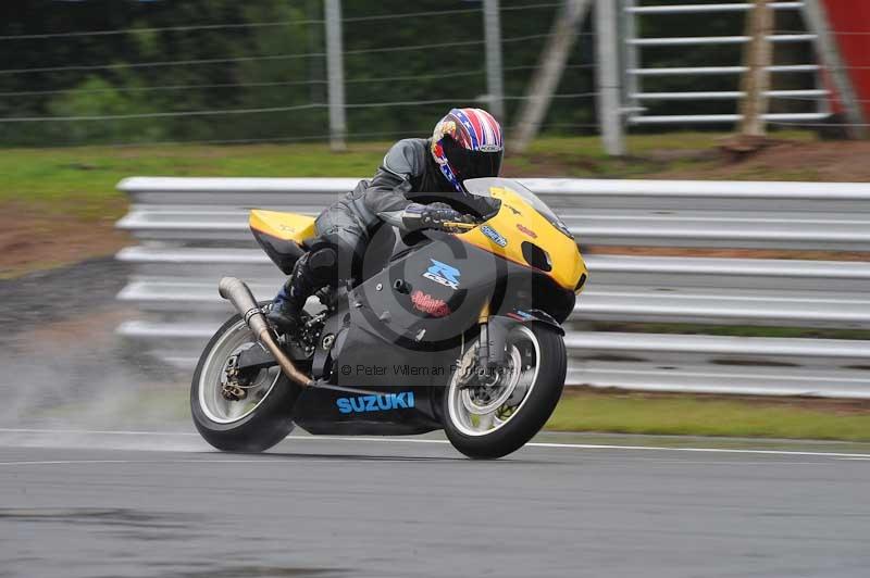 enduro digital images;event digital images;eventdigitalimages;no limits trackdays;oulton no limits trackday;oulton park cheshire;oulton trackday photographs;peter wileman photography;racing digital images;trackday digital images;trackday photos