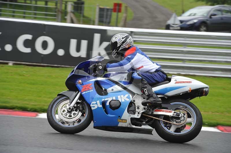 enduro digital images;event digital images;eventdigitalimages;no limits trackdays;oulton no limits trackday;oulton park cheshire;oulton trackday photographs;peter wileman photography;racing digital images;trackday digital images;trackday photos