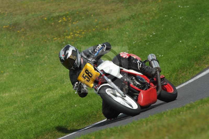 cadwell no limits trackday;cadwell park;cadwell park photographs;cadwell trackday photographs;enduro digital images;event digital images;eventdigitalimages;no limits trackdays;peter wileman photography;racing digital images;trackday digital images;trackday photos