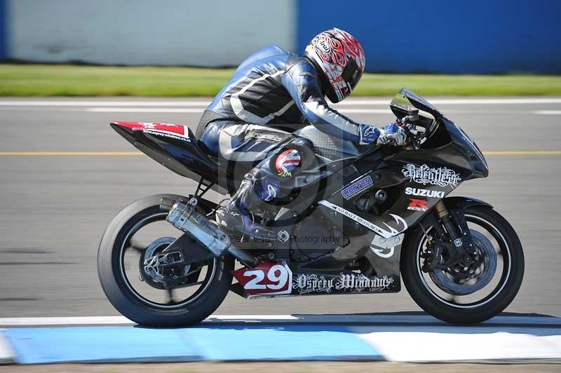 Motorcycle action photographs;donington;donington park leicestershire;donington photographs;event digital images;eventdigitalimages;no limits trackday;peter wileman photography;trackday;trackday digital images;trackday photos