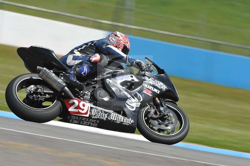 Motorcycle action photographs;donington;donington park leicestershire;donington photographs;event digital images;eventdigitalimages;no limits trackday;peter wileman photography;trackday;trackday digital images;trackday photos