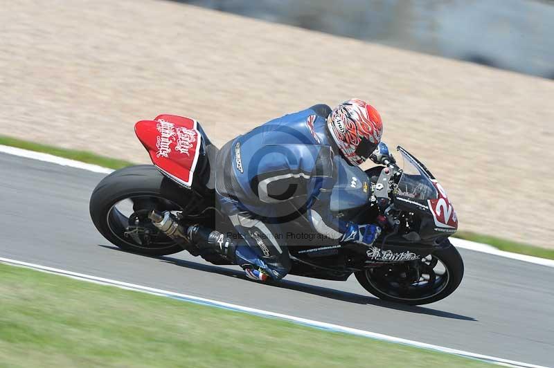 Motorcycle action photographs;donington;donington park leicestershire;donington photographs;event digital images;eventdigitalimages;no limits trackday;peter wileman photography;trackday;trackday digital images;trackday photos