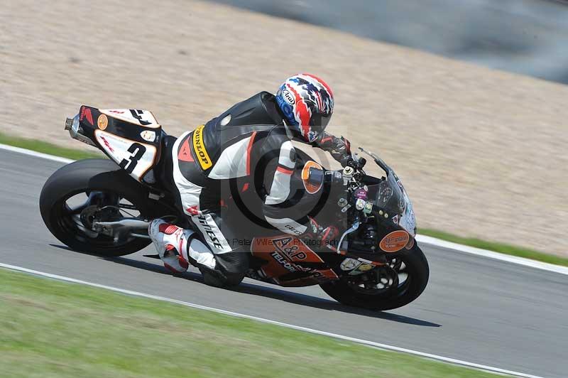 Motorcycle action photographs;donington;donington park leicestershire;donington photographs;event digital images;eventdigitalimages;no limits trackday;peter wileman photography;trackday;trackday digital images;trackday photos