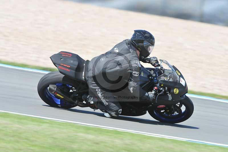Motorcycle action photographs;donington;donington park leicestershire;donington photographs;event digital images;eventdigitalimages;no limits trackday;peter wileman photography;trackday;trackday digital images;trackday photos