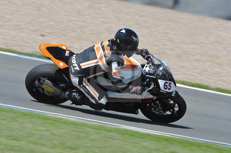 Motorcycle action photographs;donington;donington park leicestershire;donington photographs;event digital images;eventdigitalimages;no limits trackday;peter wileman photography;trackday;trackday digital images;trackday photos