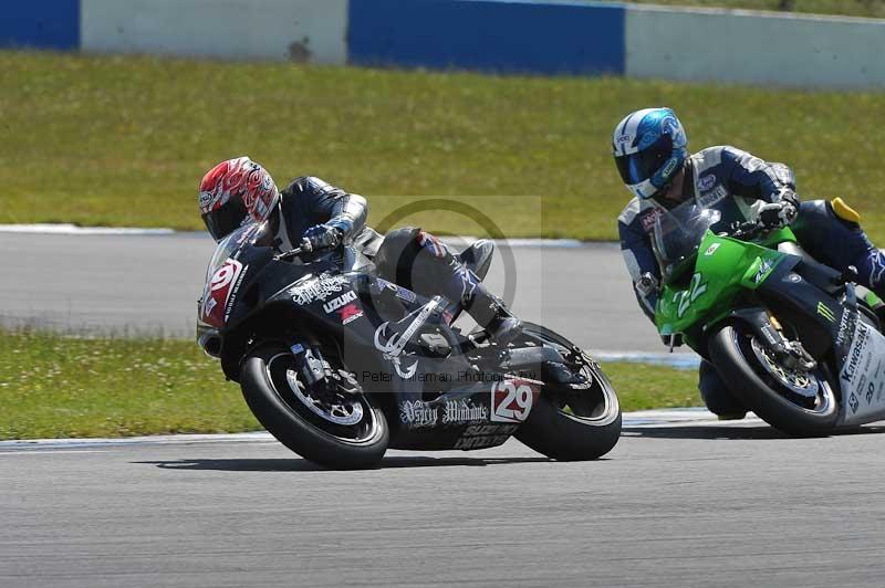 Motorcycle action photographs;donington;donington park leicestershire;donington photographs;event digital images;eventdigitalimages;no limits trackday;peter wileman photography;trackday;trackday digital images;trackday photos
