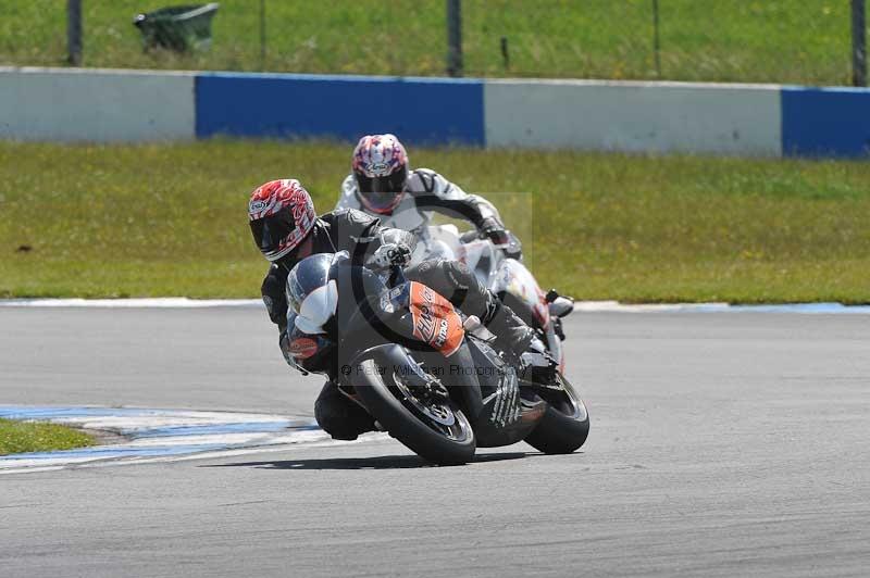 Motorcycle action photographs;donington;donington park leicestershire;donington photographs;event digital images;eventdigitalimages;no limits trackday;peter wileman photography;trackday;trackday digital images;trackday photos